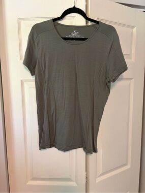 Kuhl-cashmerino tee